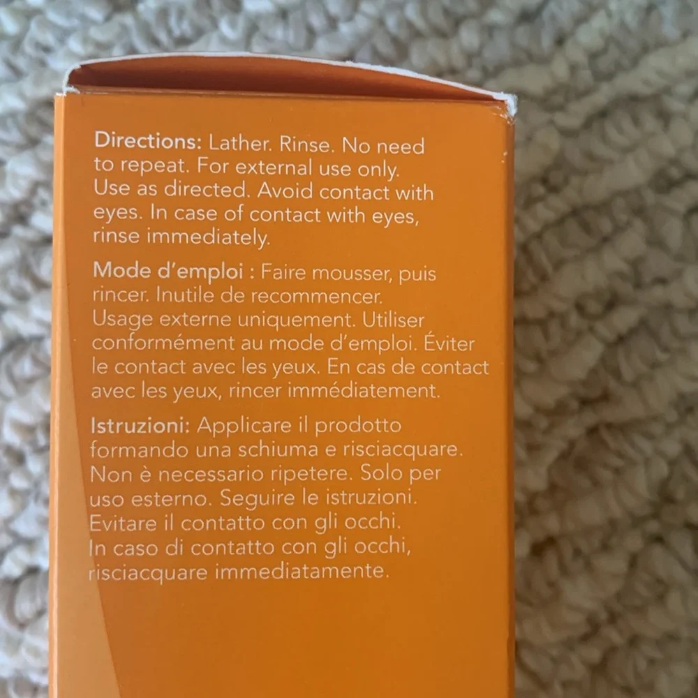 Ole Henriksen Truth Juice Daily Cleanser - Orange